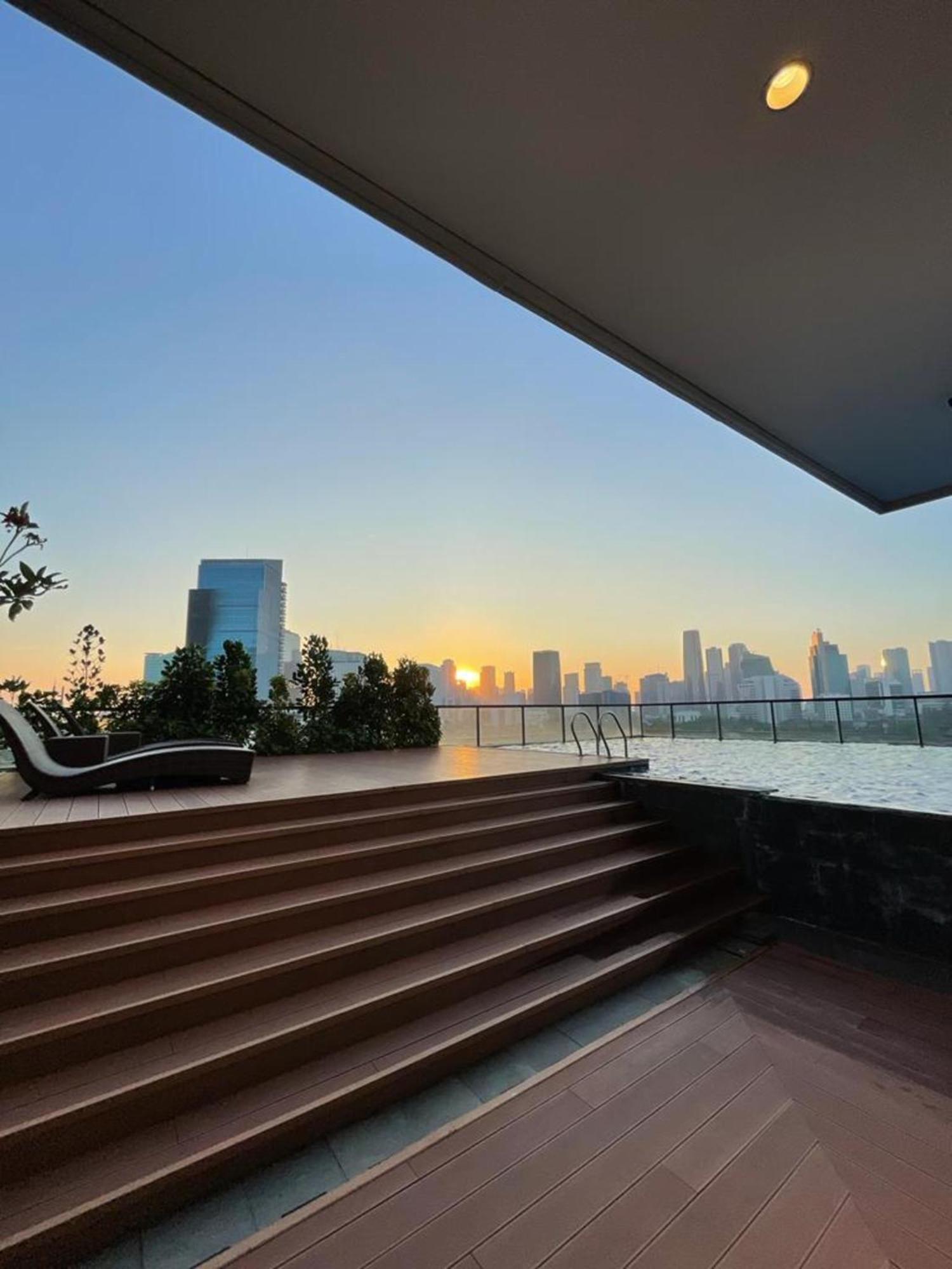 Citadines Gatot Subroto Jacarta Exterior foto