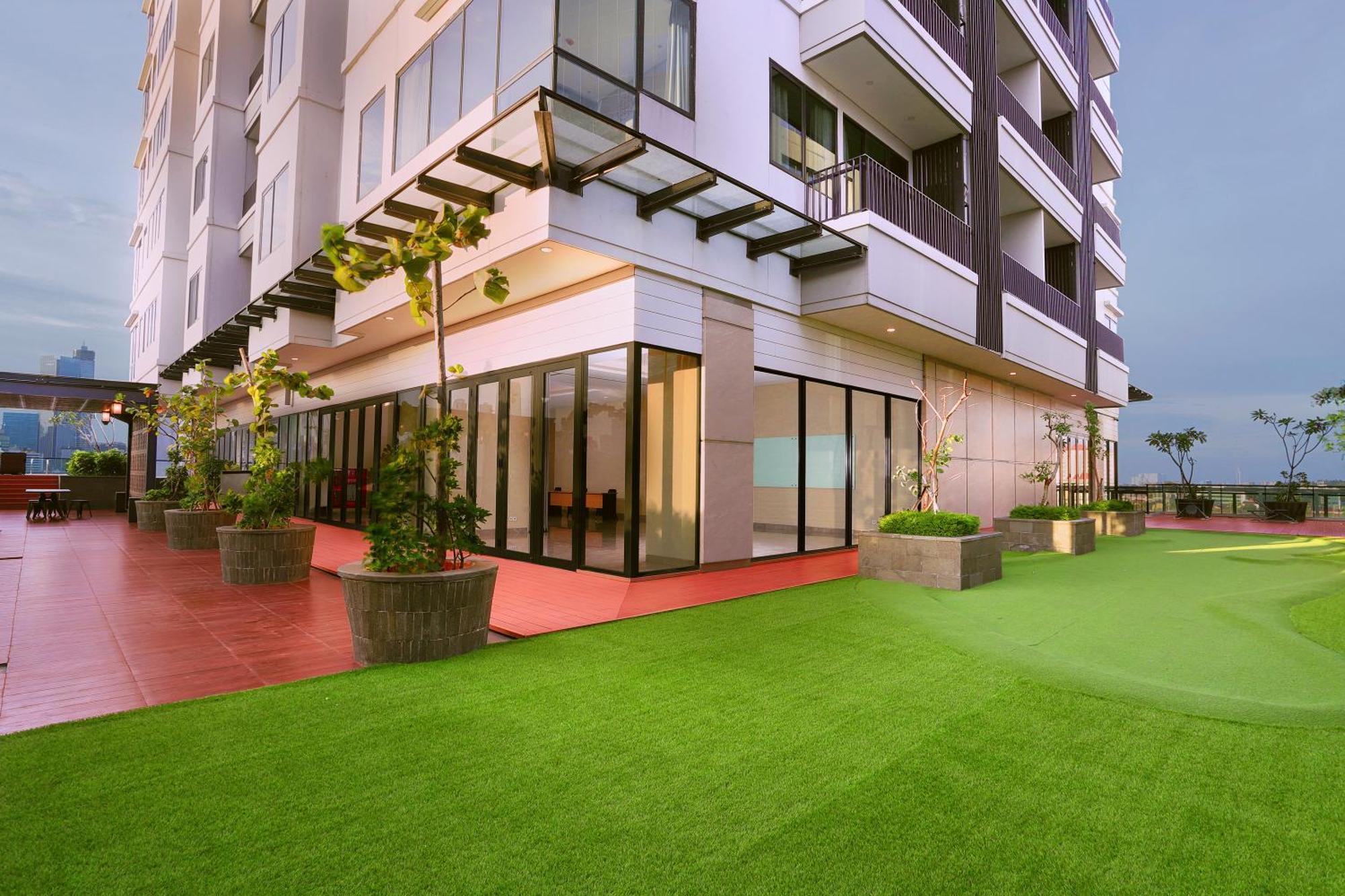 Citadines Gatot Subroto Jacarta Exterior foto